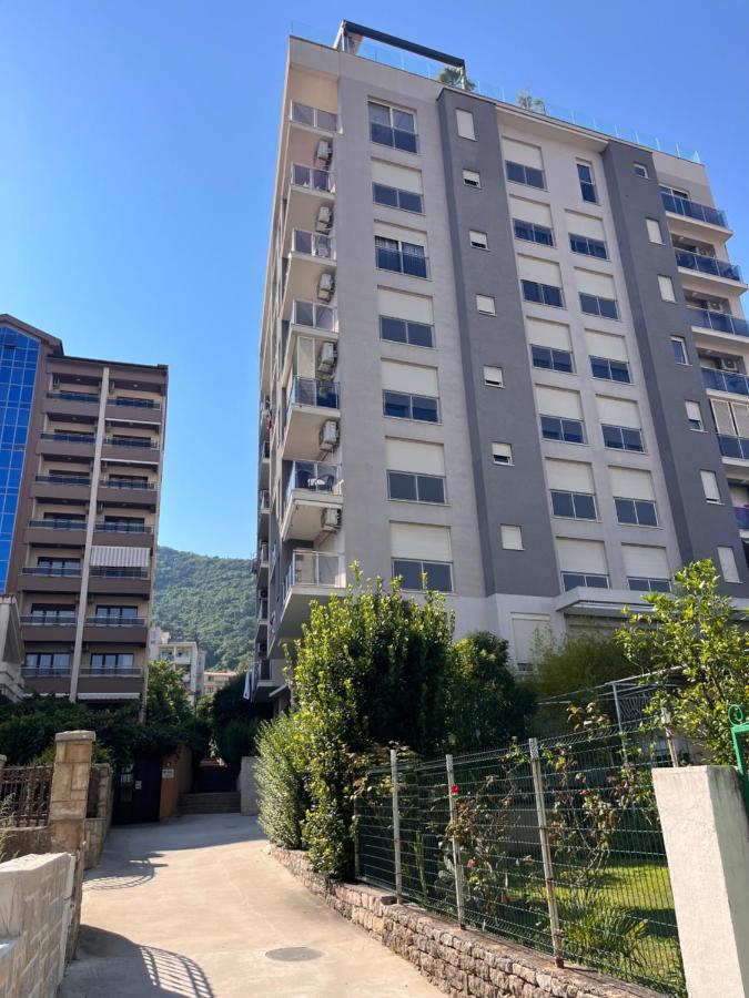 Atina Apartment, City Centre Budva ,Luxurious, Bright, Parking Ngoại thất bức ảnh